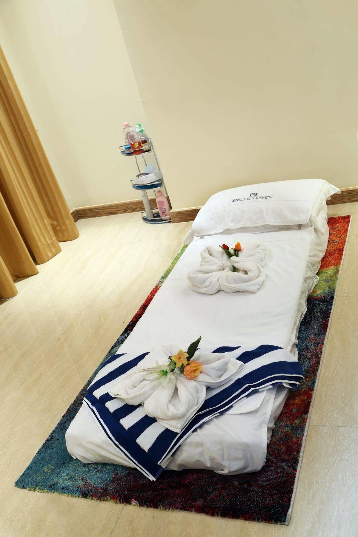 Belle Tower Luxury Apartments Manama Eksteriør billede