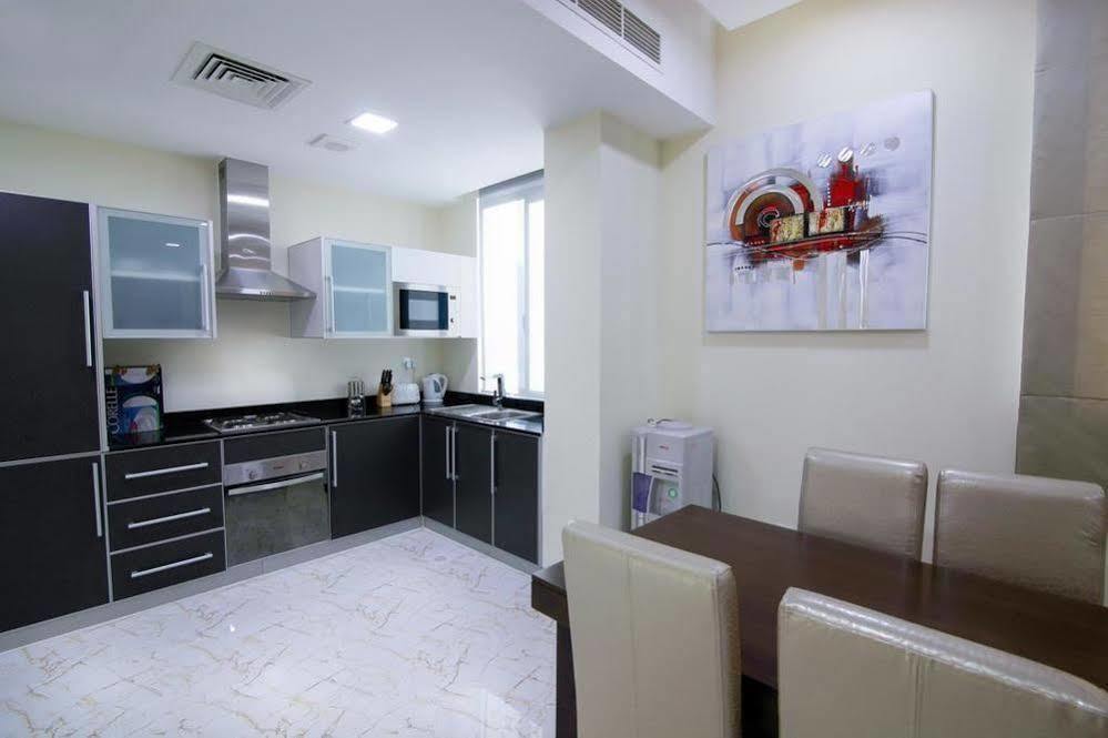 Belle Tower Luxury Apartments Manama Eksteriør billede